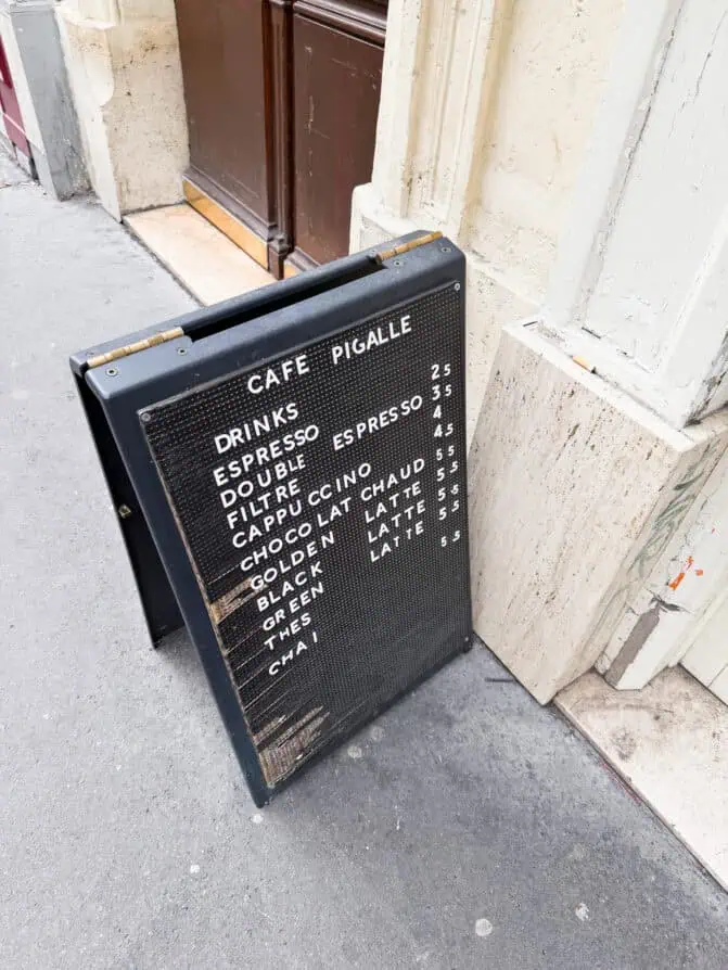 café pigalle paris 9th arrondissement
