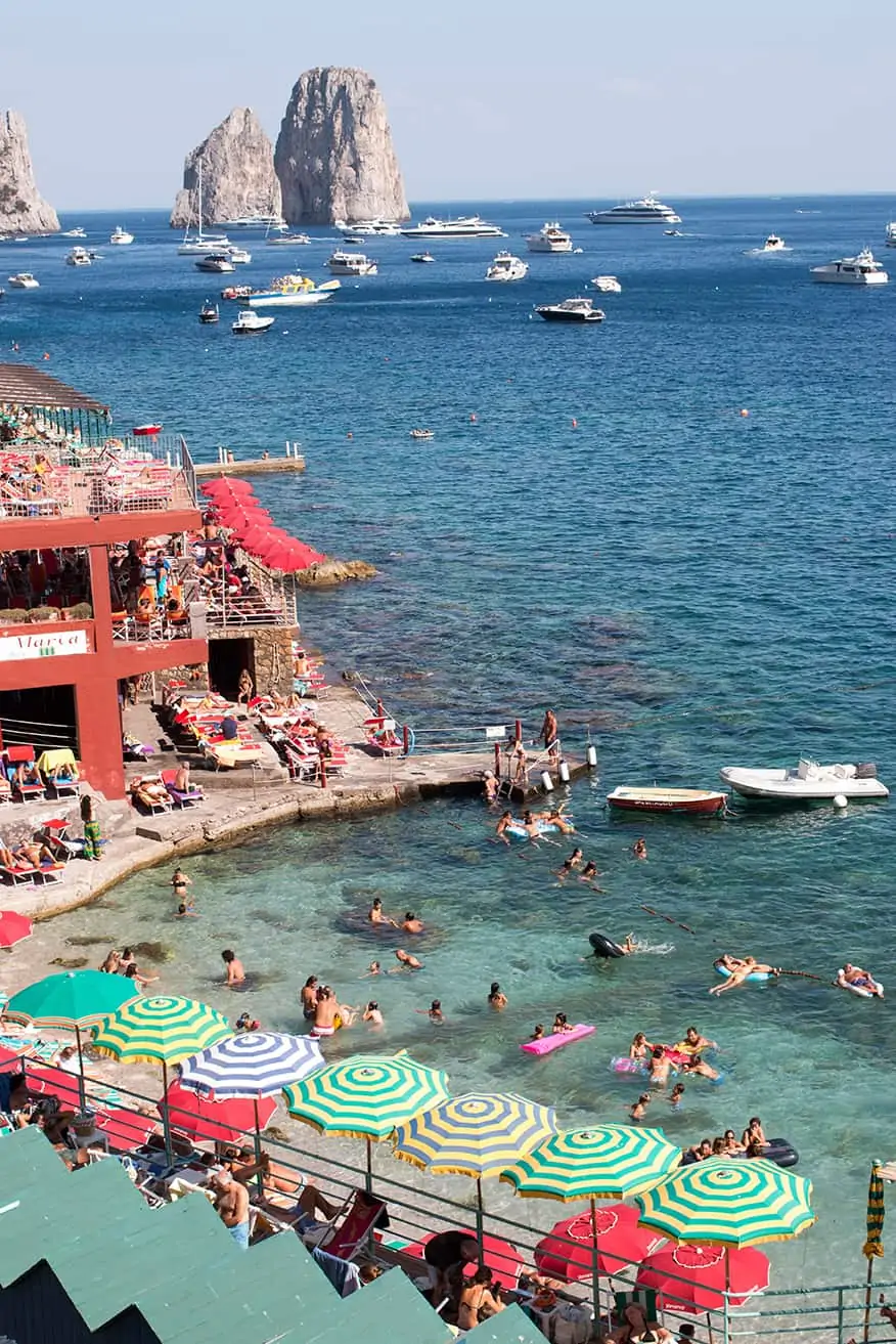 Shop Summer Beach Club in Capri HERE