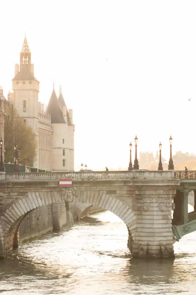 seine river paris left and right banks