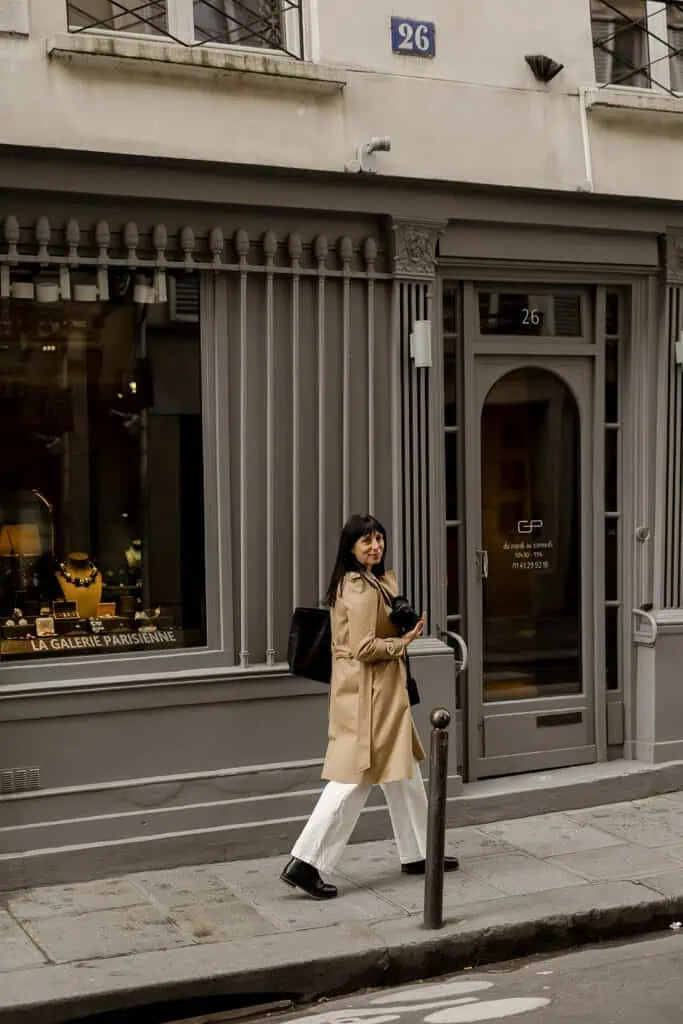 everyday parisian jet lag tricks for Paris